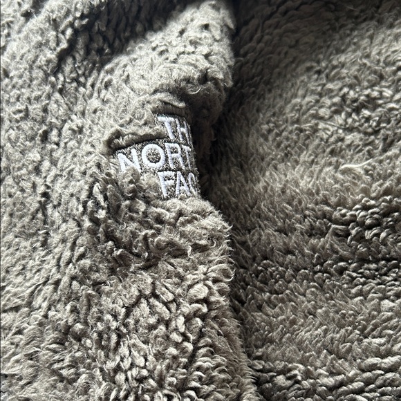 The North Face Women's Green Hooded Puffer Coat reversible size M - Picture 3 of 5